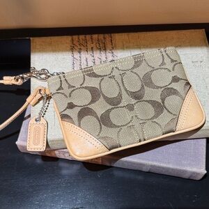 Coach Vintage Wristlet in Brown and Tan
